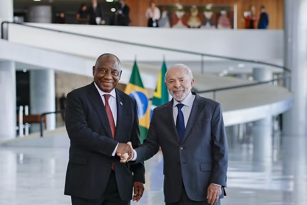 Lula defende parceria militar entre Brasil e África do Sul