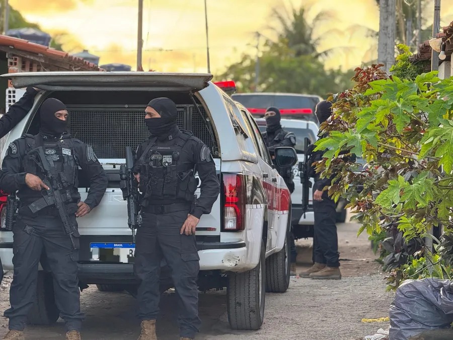 Operação Leonard cumpre mandados contra tráfico e lavagem de dinheiro na PB e RJ