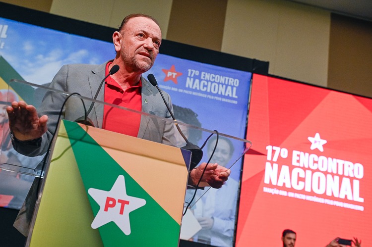 Presidente do PT cumpre agenda em João Pessoa e discute alianças na PB