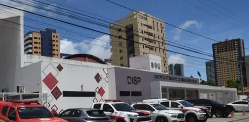 Delegado é afastado após suspeita de ato obsceno em praia de João Pessoa