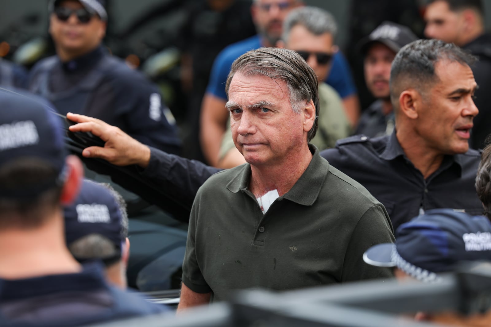 TRF-6 restabelece benefícios de Jair Bolsonaro