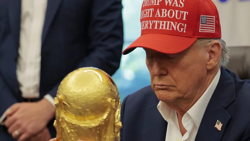 Trump comenta possível boicote do Irã à Copa do Mundo 2026
