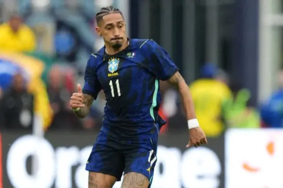 CBF desconvoca Raphinha e Wesley por lesão muscular