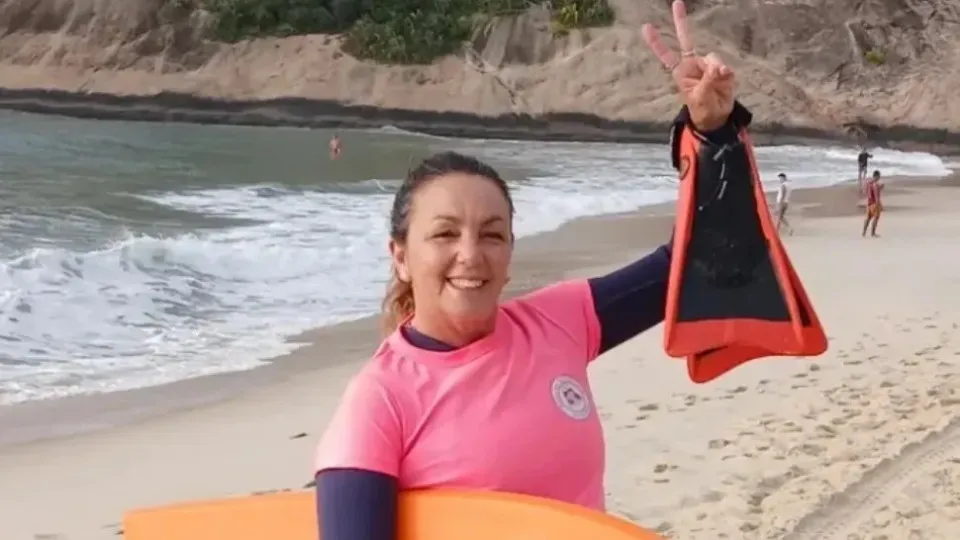 Morre Isabela Nogueira, pioneira do bodyboard, aos 56