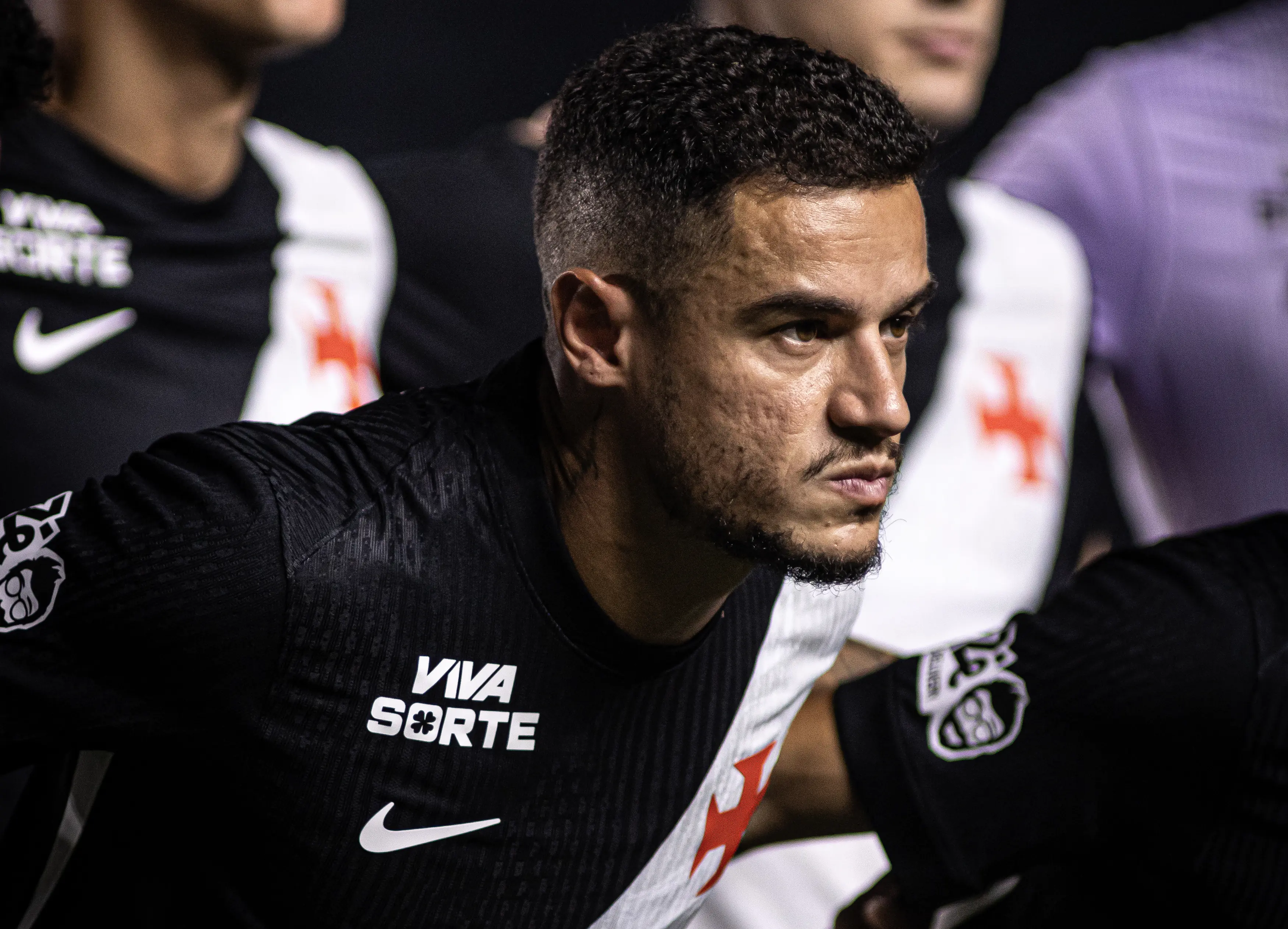 Vasco anuncia rescisão antecipada de Philippe Coutinho