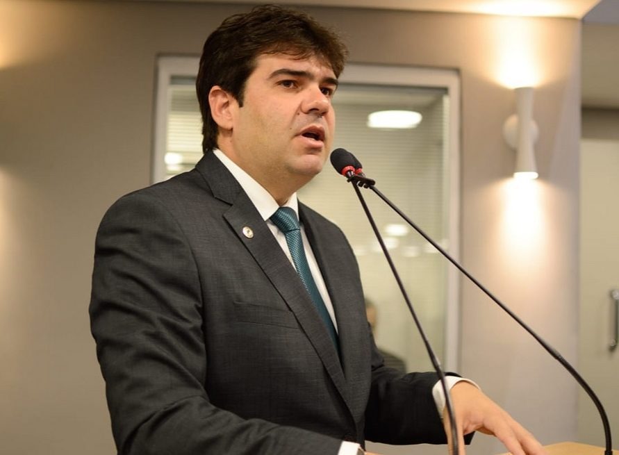 Eduardo Carneiro negocia saída do Solidariedade para o PP 